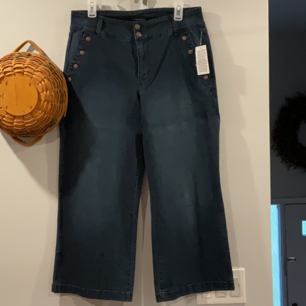 NWT super cute Isaac Mizrahi jeans
